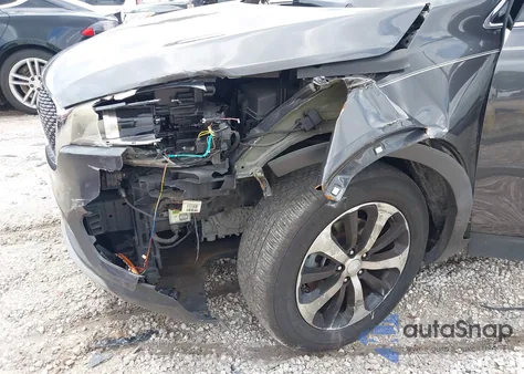 2017 Kia Sorento 3.3L Ex from USA, damaged, VIN 5XYPH4A50HG236629